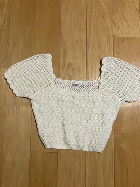Abercrombie & Fitch Cream Crochet Crop Top